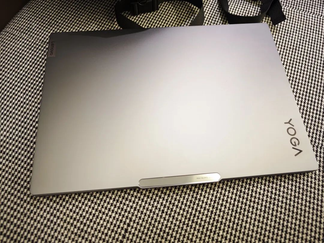 我花了13999买了人生第一台AIPC,然后把你想知道的全测了