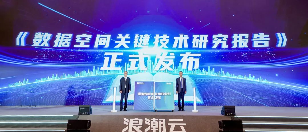 未来十年，大模型就是系统智能的战场