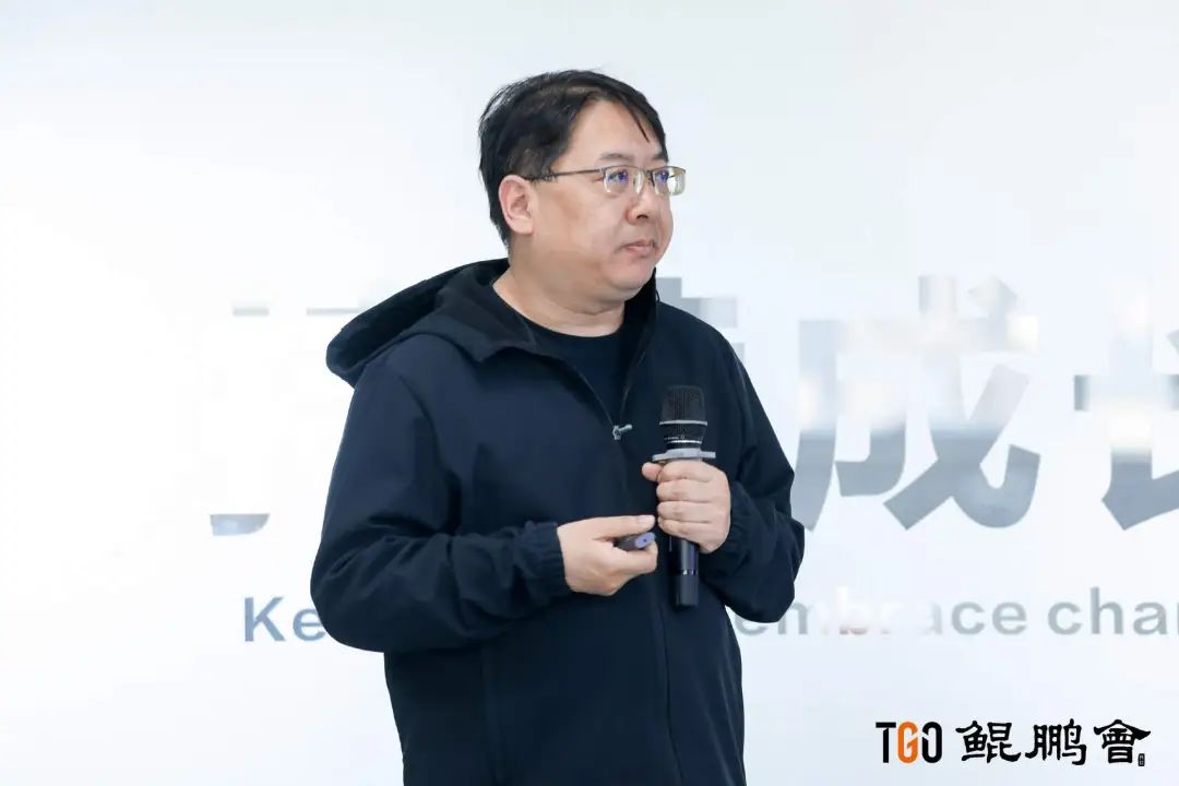 滴滴滴DeepSeek！三场活动金句已送达：DeepSeek is a Feature，not a Product