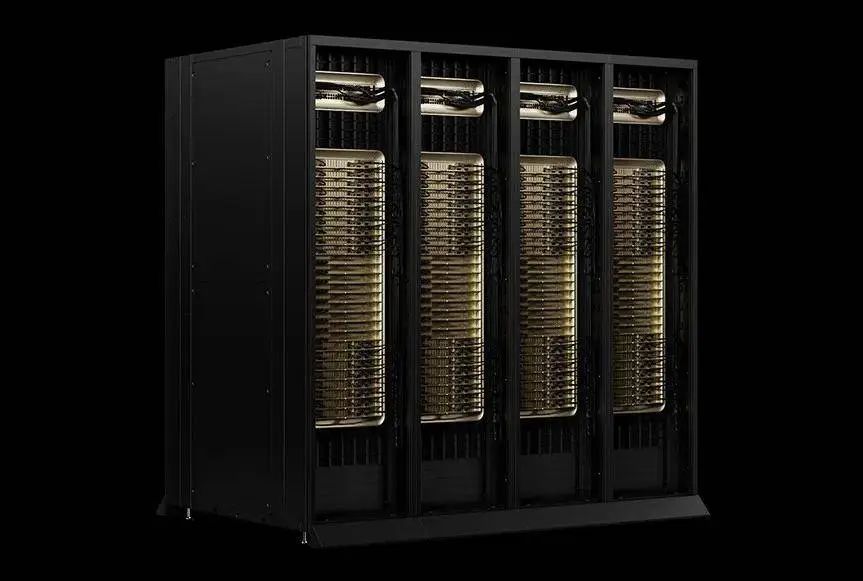 不止核弹芯片，黄仁勋发布两台 AI 个人超算，还拿下全球最快 DeepSeek 推理速度