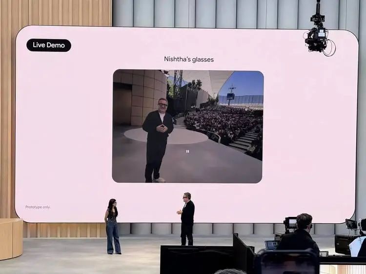Gemini接管搜索、全家桶秒变通用Agent ,以及Google Glass is so back!|直击Google I/O