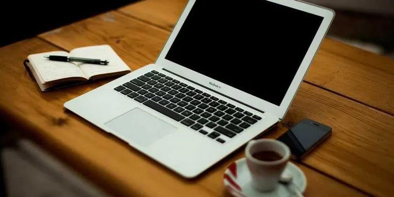 AI Agent 智能体深度解析:技术脉络、架构核心与未来图景