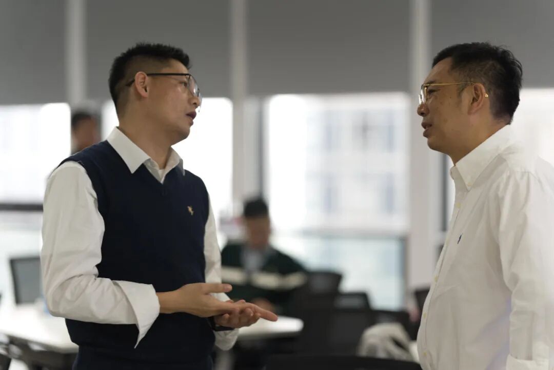 AI如何重塑共享服务中心？这场名企HRSSC闭门会交出这样答卷