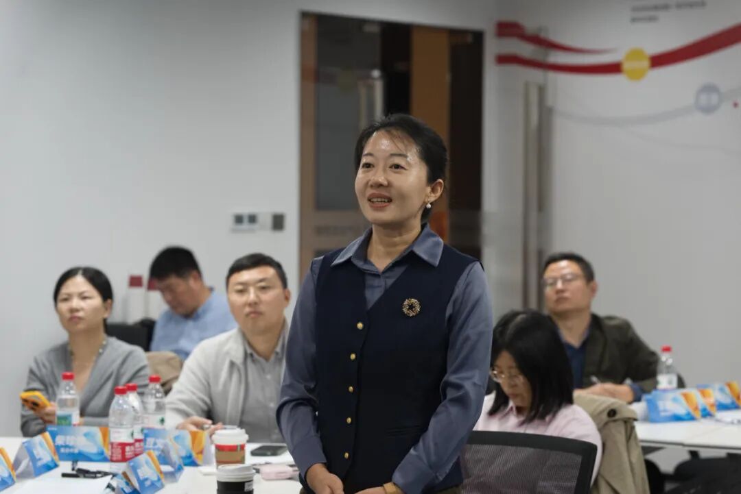 AI如何重塑共享服务中心？这场名企HRSSC闭门会交出这样答卷