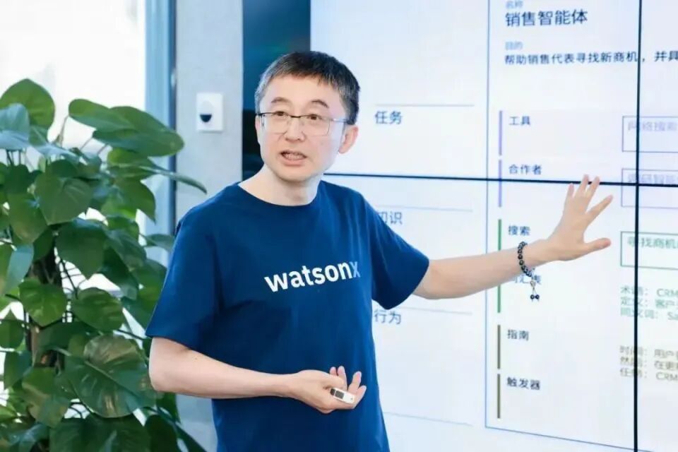 企业级智能体入场，AI实验时代已经落下帷幕？
